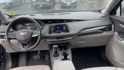 2023 Cadillac XT4 Premium Luxury