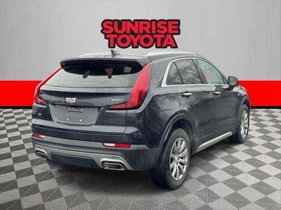 2023 Cadillac XT4 Premium Luxury