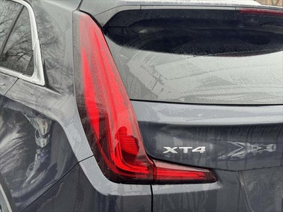 2023 Cadillac XT4 Premium Luxury