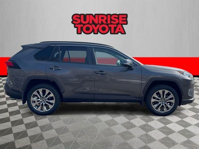 2019 Toyota RAV4 XLE Premium
