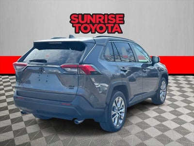 2019 Toyota RAV4 XLE Premium