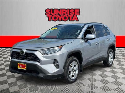 2020 Toyota RAV4 XLE