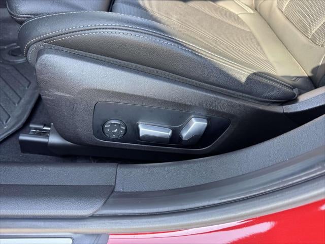 2023 BMW 3 Series 330e xDrive