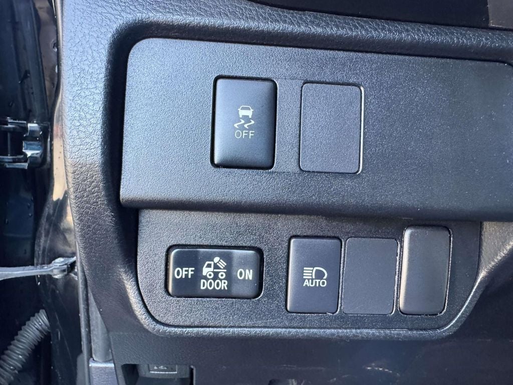 2020 Toyota Tacoma SR5 V6