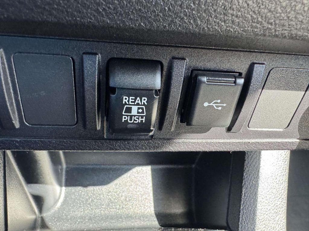 2020 Toyota Tacoma SR5 V6