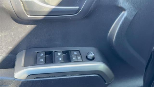 2020 Toyota Tacoma SR5 V6