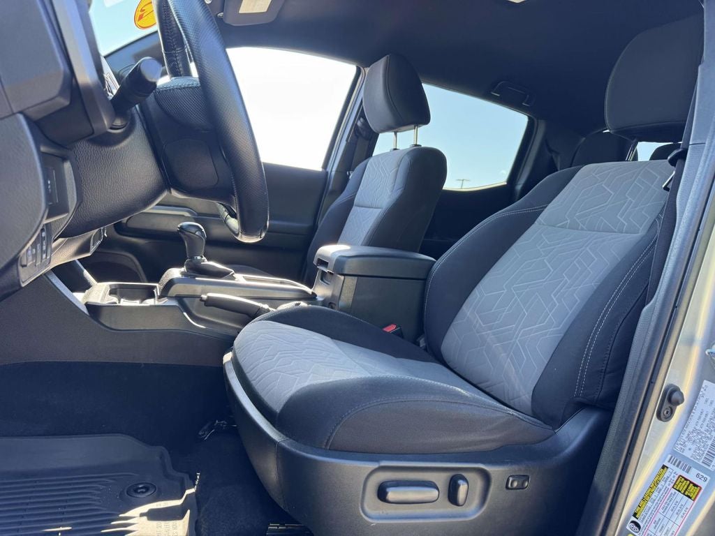 2023 Toyota Tacoma TRD Sport V6