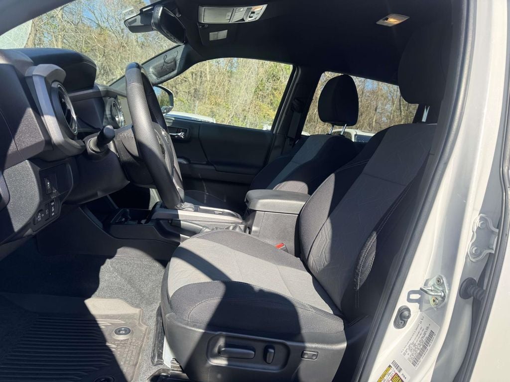 2023 Toyota Tacoma TRD Sport V6
