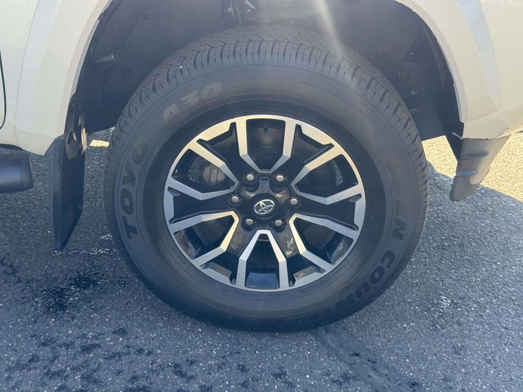 2023 Toyota Tacoma TRD Sport V6