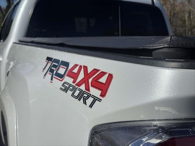 2023 Toyota Tacoma TRD Sport V6