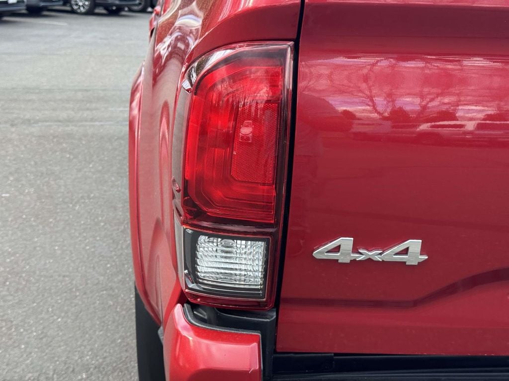 2022 Toyota Tacoma SR5 V6