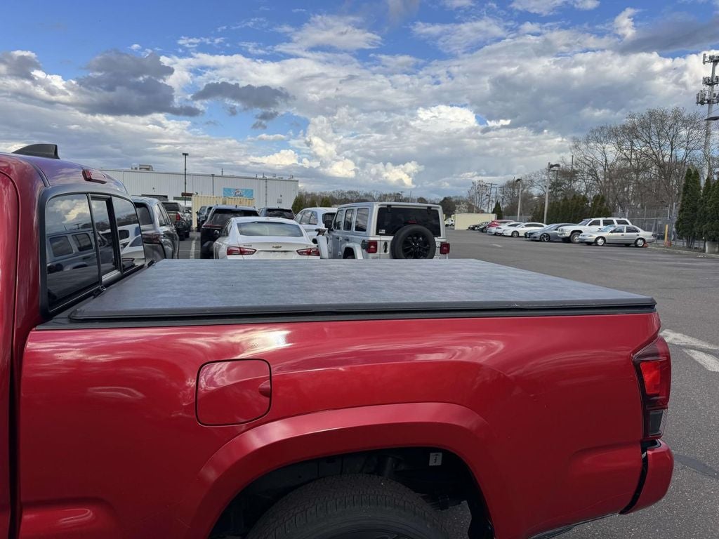 2022 Toyota Tacoma SR5 V6