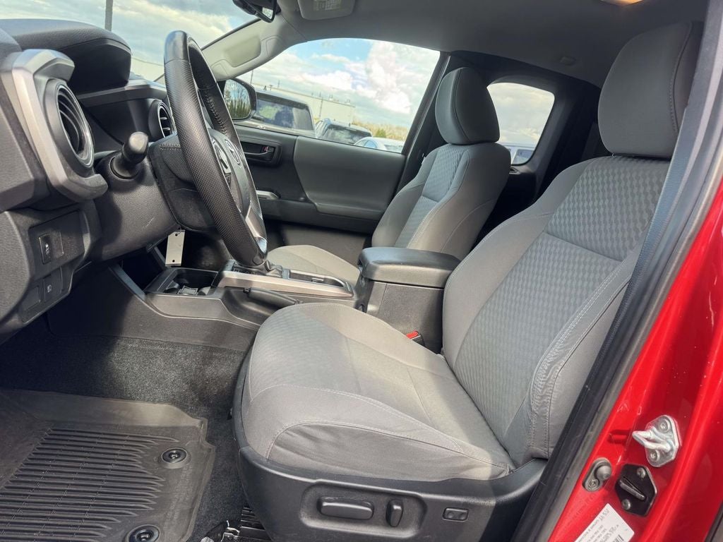 2022 Toyota Tacoma SR5 V6