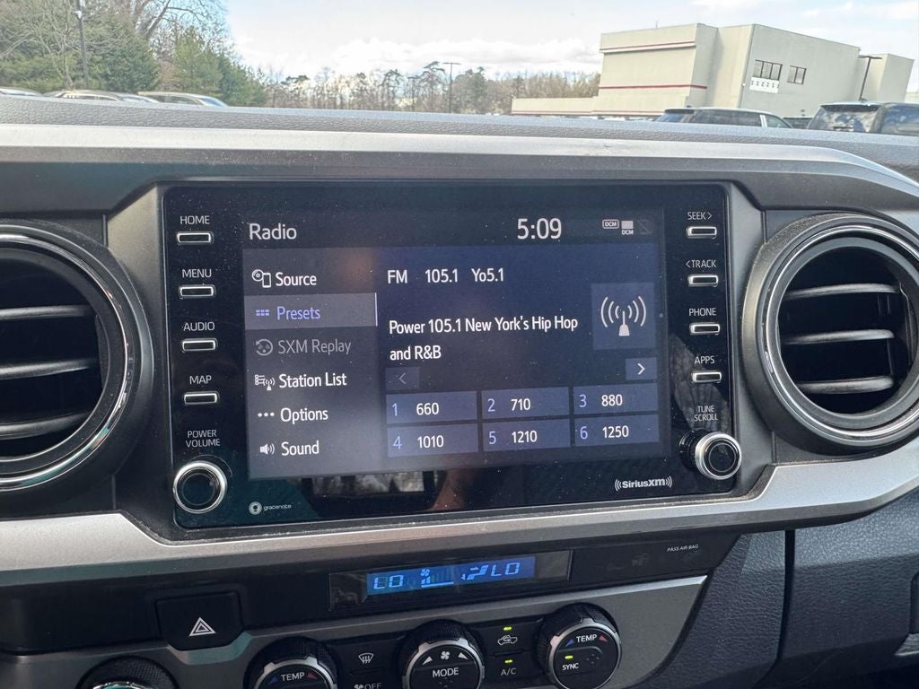 2022 Toyota Tacoma SR5 V6