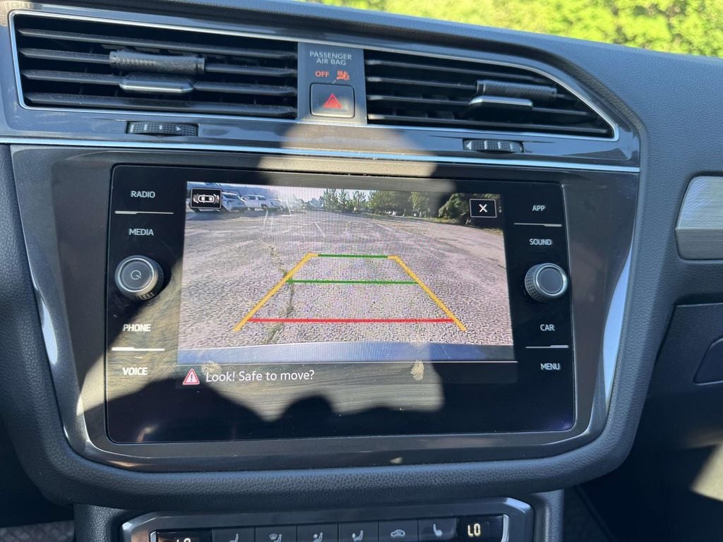 2021 Volkswagen Tiguan 2.0T SE R-Line Black