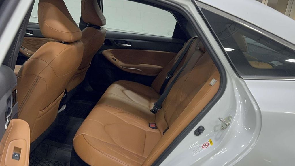 2019 Toyota Avalon Hybrid Limited