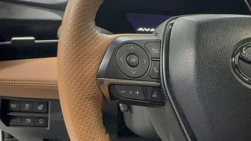 2019 Toyota Avalon Hybrid Limited