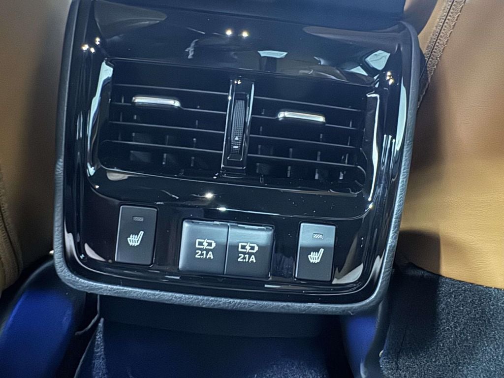 2019 Toyota Avalon Hybrid Limited