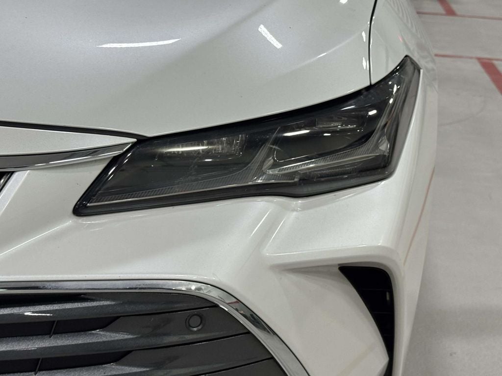 2019 Toyota Avalon Hybrid Limited