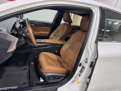 2019 Toyota Avalon Hybrid Limited