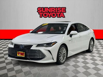 2019 Toyota Avalon Hybrid Limited