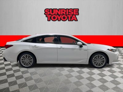 2019 Toyota Avalon Hybrid Limited