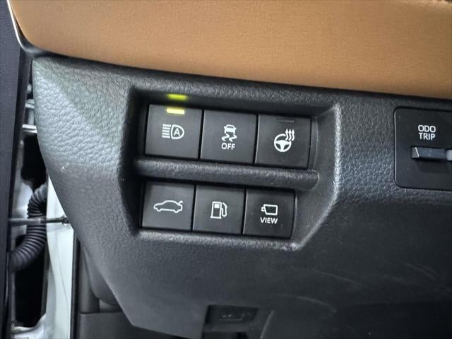 2019 Toyota Avalon Hybrid Limited