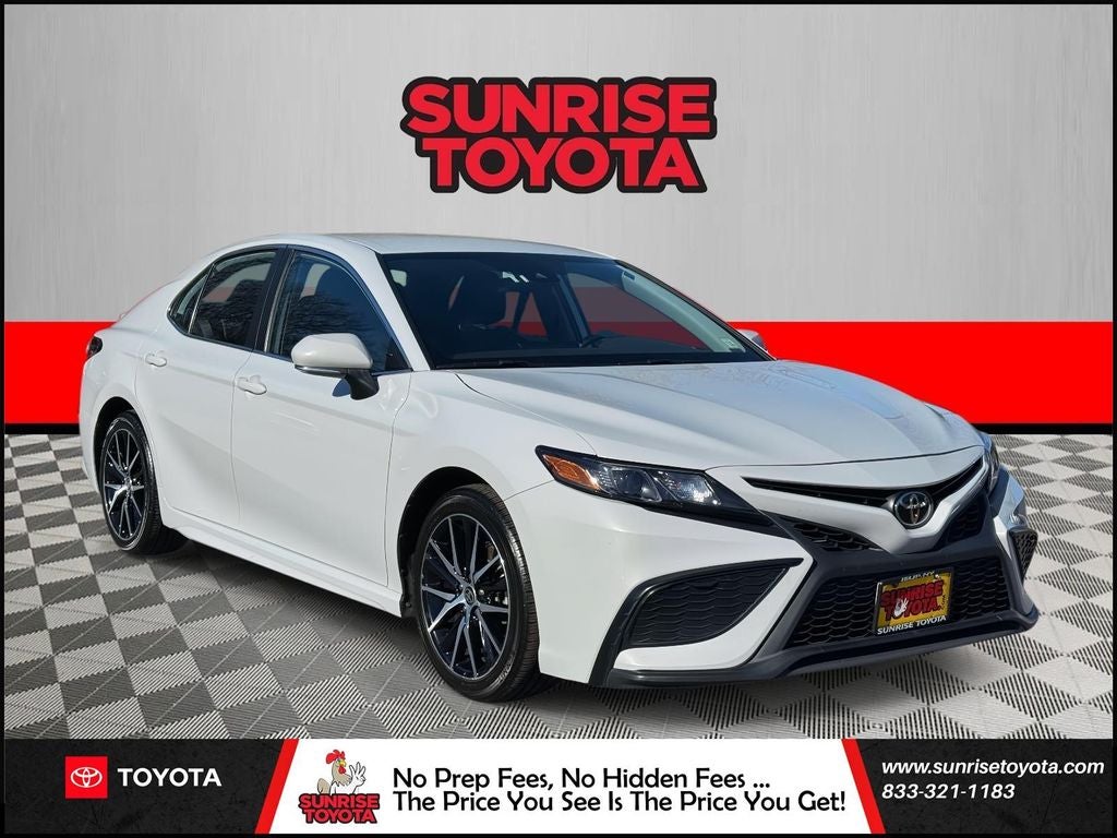 2023 Toyota Camry SE