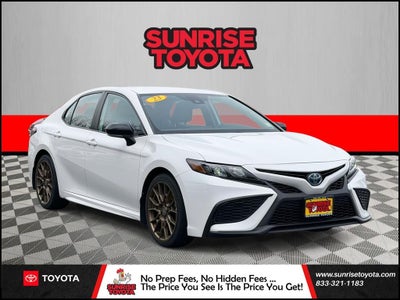 2023 Toyota Camry Hybrid SE Nightshade
