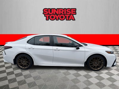 2023 Toyota Camry Hybrid SE Nightshade