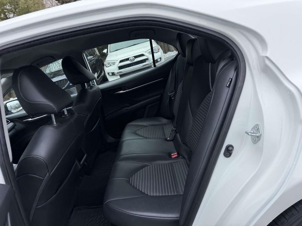 2023 Toyota Camry Hybrid SE Nightshade