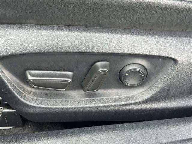 2023 Toyota Camry Hybrid SE Nightshade