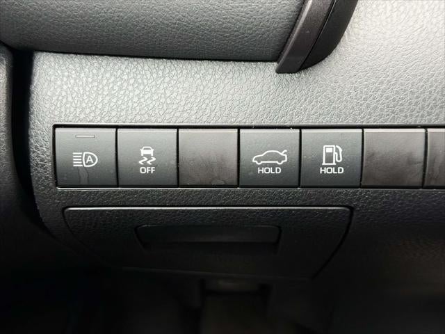 2023 Toyota Camry Hybrid SE Nightshade