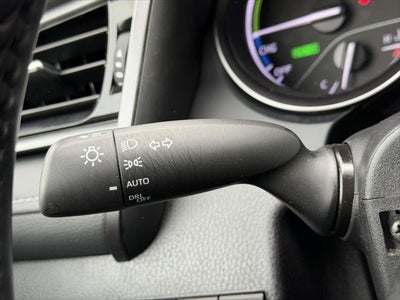 2023 Toyota Camry Hybrid SE Nightshade