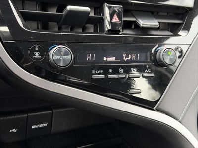 2023 Toyota Camry Hybrid SE Nightshade