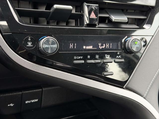 2023 Toyota Camry Hybrid SE Nightshade