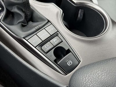 2023 Toyota Camry Hybrid SE Nightshade