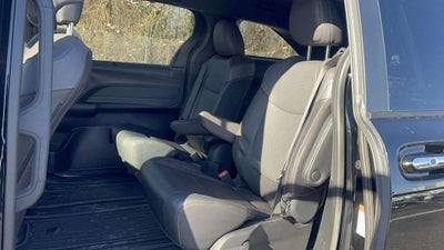 2023 Toyota Sienna XSE