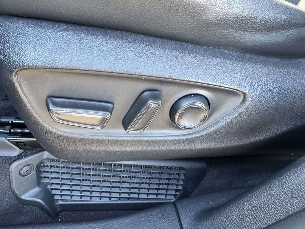 2023 Toyota Sienna XSE