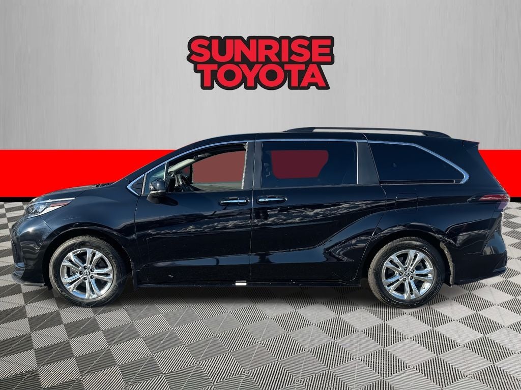 2023 Toyota Sienna XSE