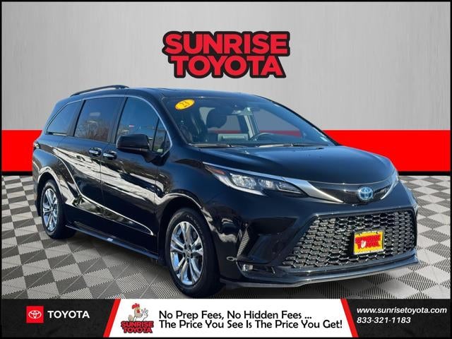2023 Toyota Sienna XSE