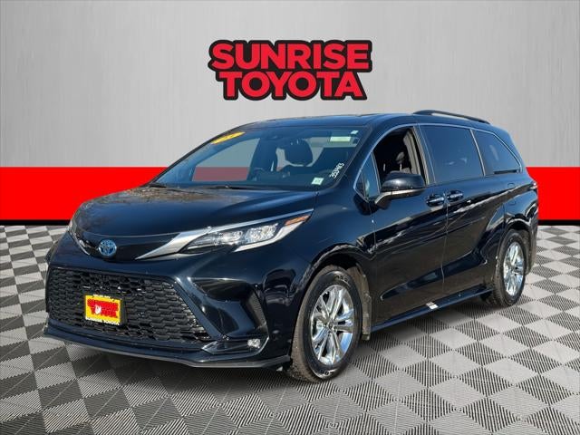 2023 Toyota Sienna XSE