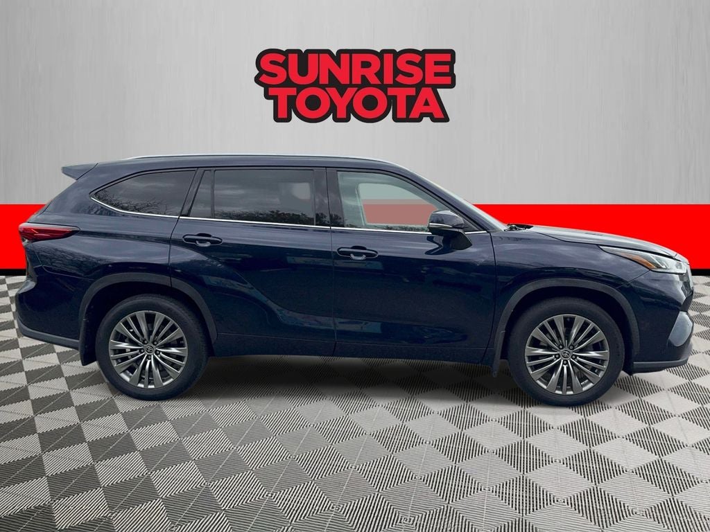 2021 Toyota Highlander Platinum