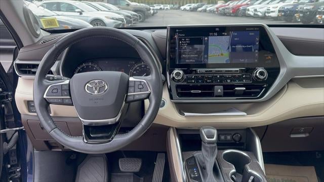 2021 Toyota Highlander Platinum