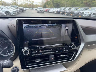 2021 Toyota Highlander Platinum
