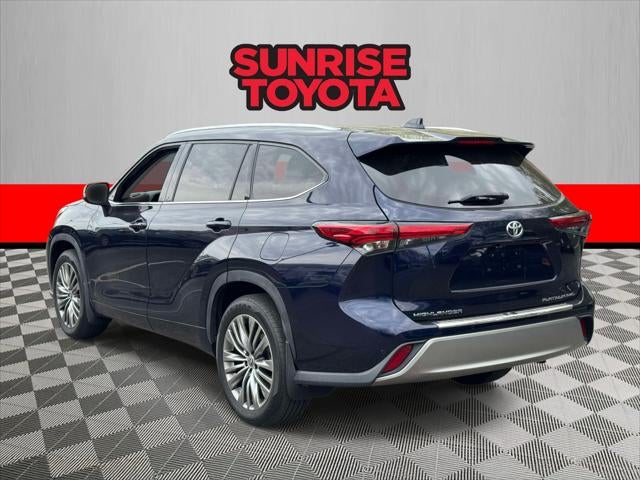 2021 Toyota Highlander Platinum