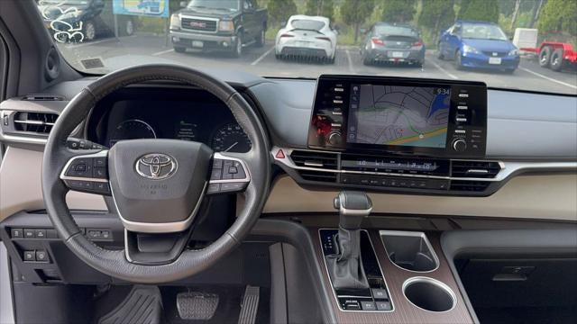 2023 Toyota Sienna XLE 7 Passenger