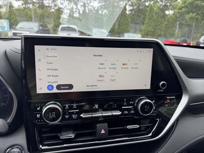 2023 Toyota Highlander Platinum