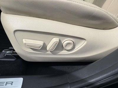 2022 Toyota Highlander Hybrid Limited