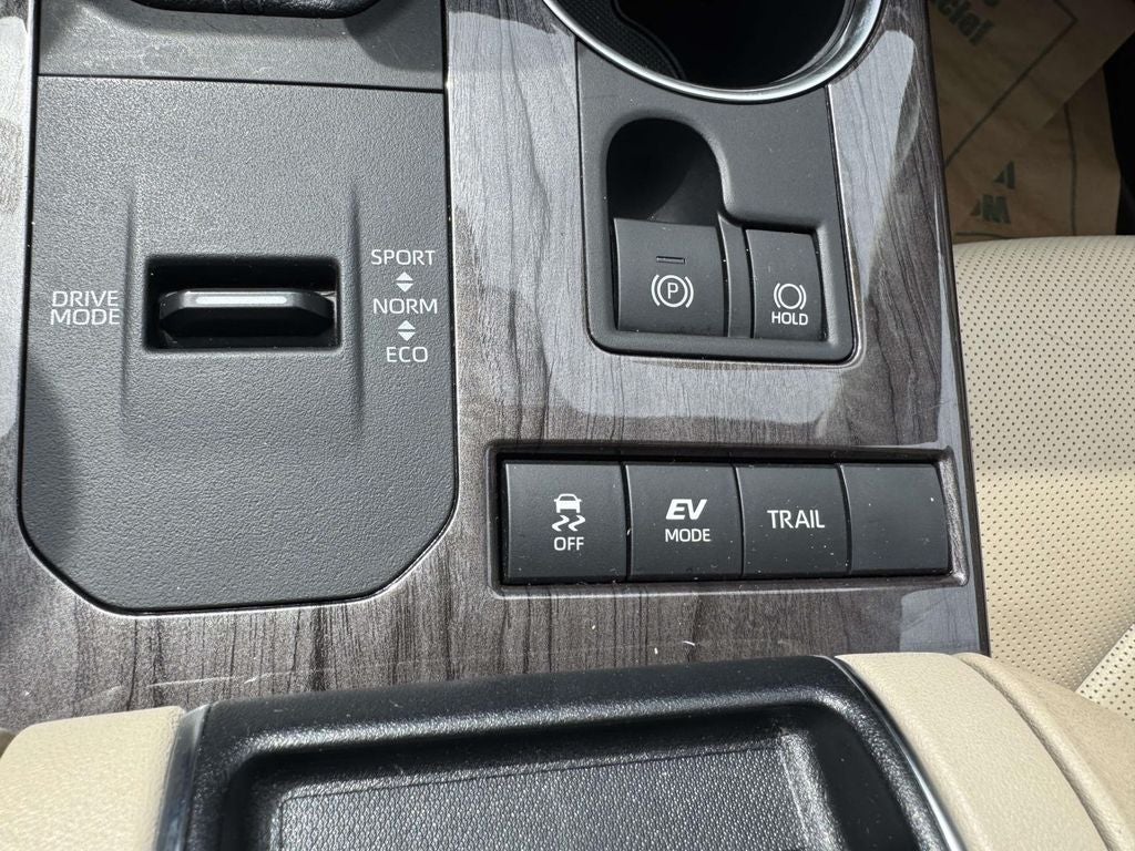 2022 Toyota Highlander Hybrid Limited